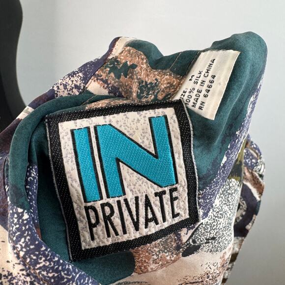 VINTAGE IN Private Blouse Silk Abstract Collared Casual Button-Up Size Medium M - Picture 5 of 5